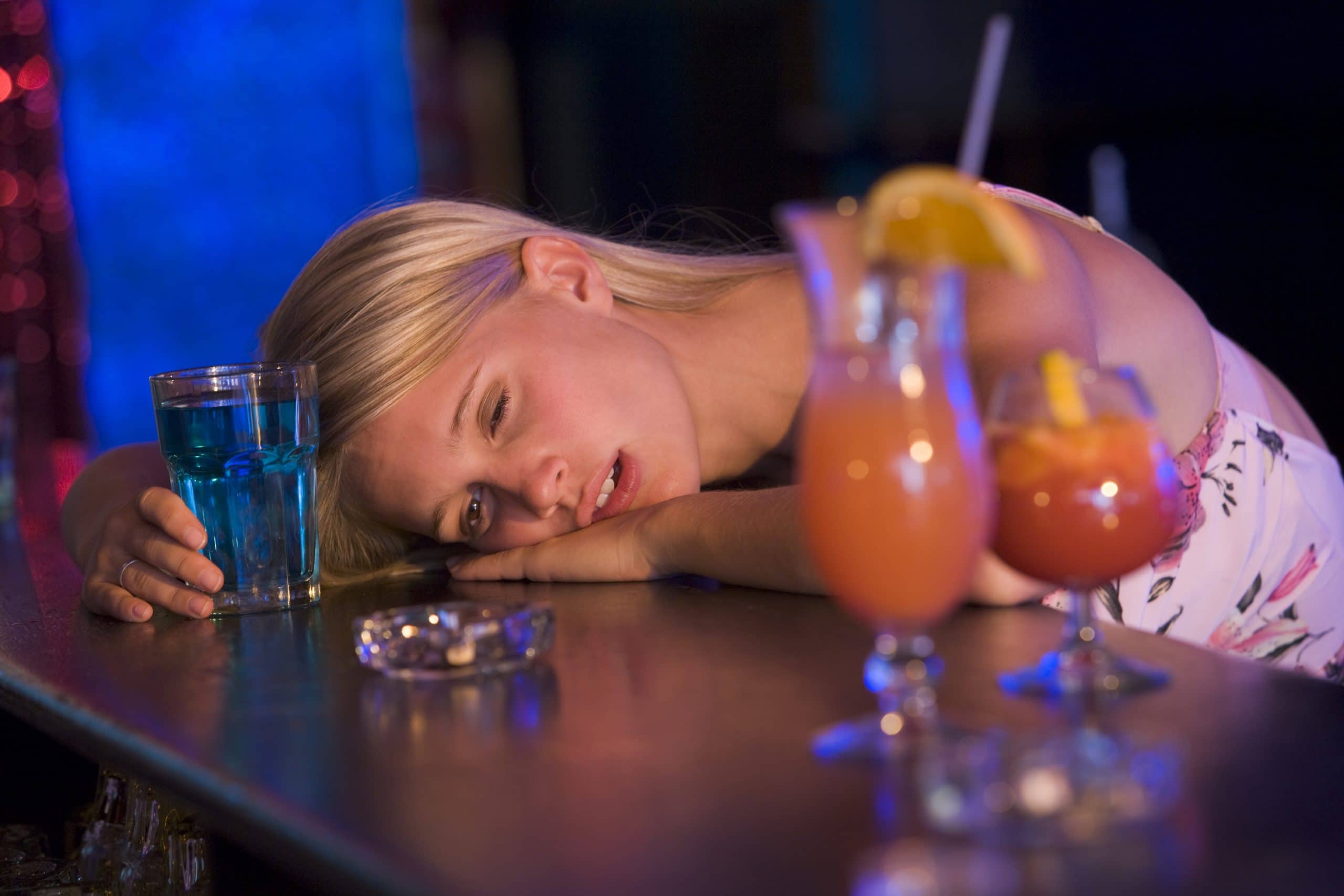 photo of Blacking Out From Binge Drinking Endangers Lives Of American College Students